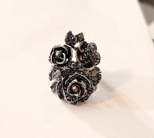 28mm Vintage Black Rose Ethnic Antique Silver Ring