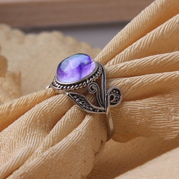 Antique Lady Purple Rhinestone Leaf Vintage Silver Ring