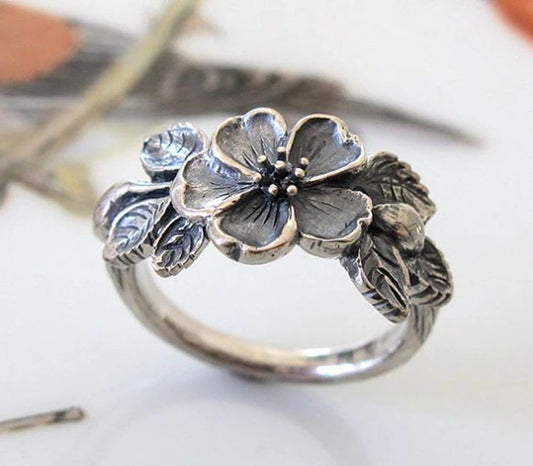 Vintage Rose Flower Leaf Retro Silver Ring