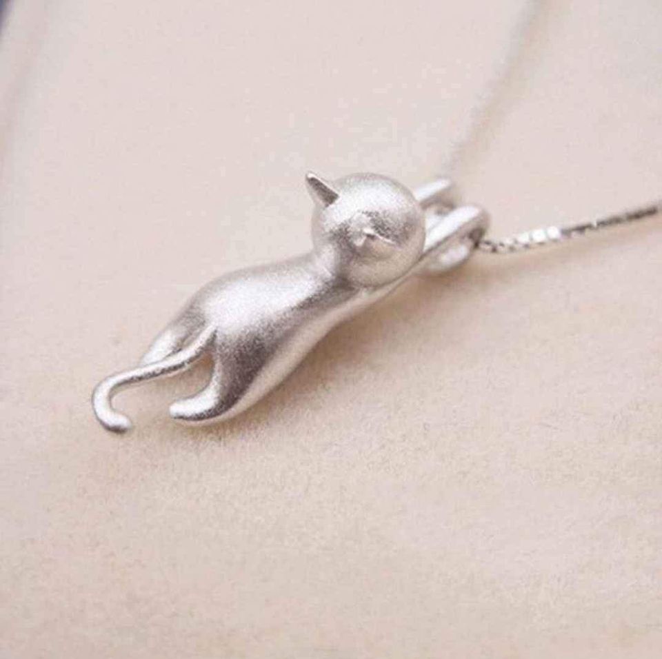 Cute Sterling Silver Hanging Cat Kitten Pendant