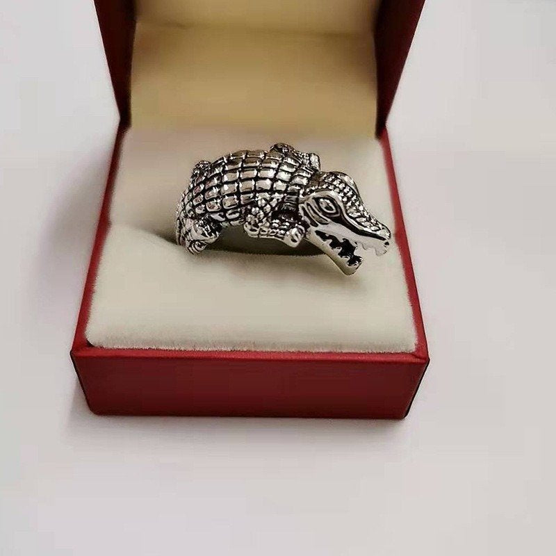 Retro Crocodile Alligator Silver Animal Biker Ring