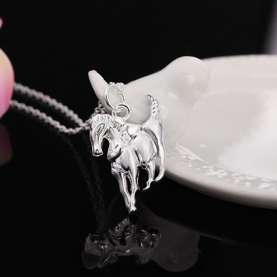 925 Sterling Silver Horse Stallion Pendant & 18" Chain