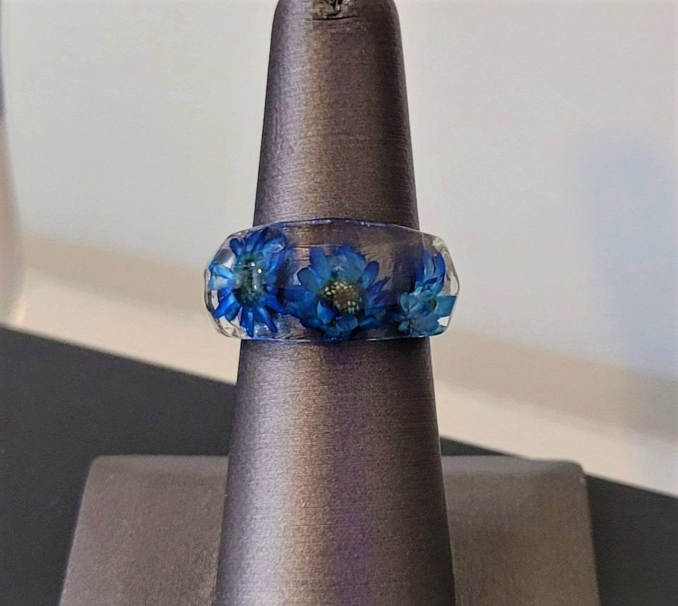 Clear Dried Blue Flowers Transparent Resin Epoxy Ring