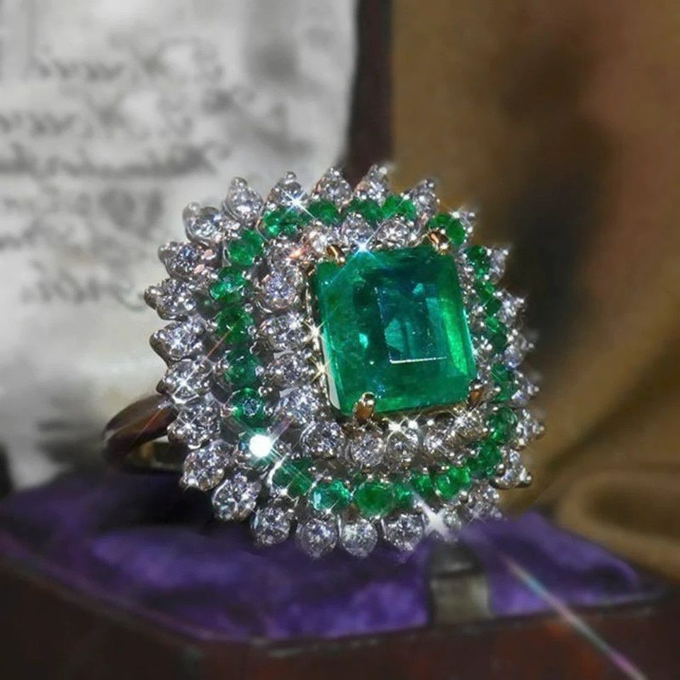 Vintage Emerald & White Sapphire Antique Silver Art Deco Ring