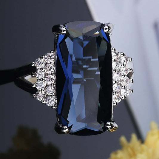 Huge Royal Aristocrat 2CT Blue Topaz Silver Art Filigree Ring