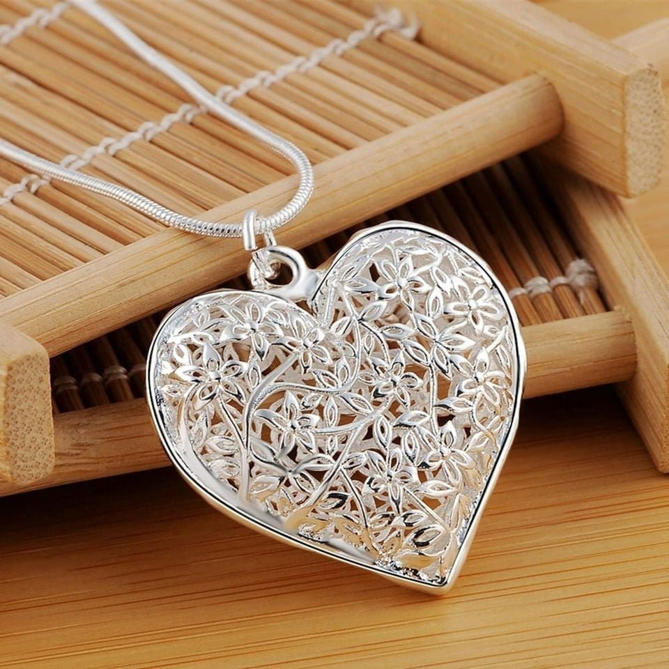 3.5cm Hollow Sterling Silver Floral Hollow Heart Pendant Necklace & Chain