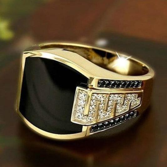 Men's Classic Anillos Black Inlaid Zircon Gold Ring
