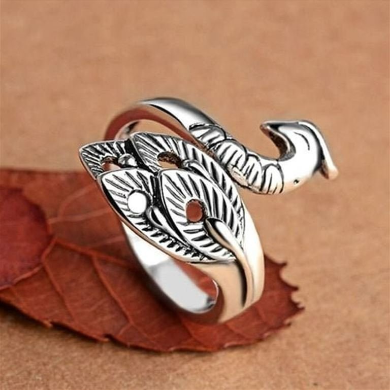 Retro Peacock Open Carved Vintage Silver Ring