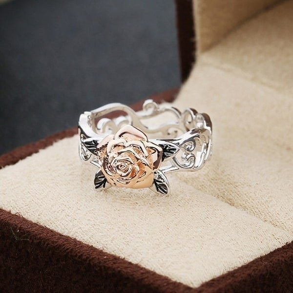 Exquisite Silver Floral Rose Flower Ring