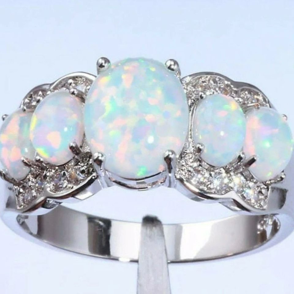 Sterling Silver Oval Faux White Fire Opal Vintage Ring