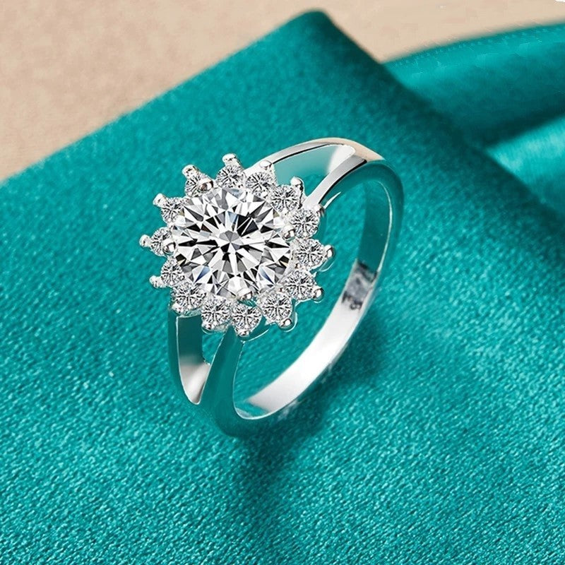 925 Sterling Silver Flower Halo Engagement Ring