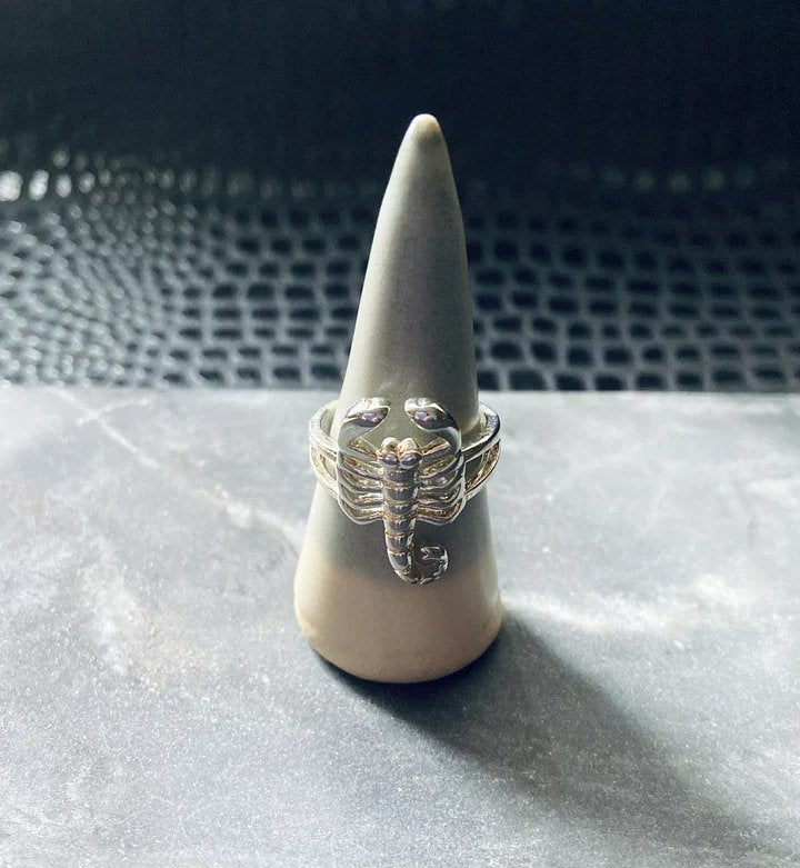 925 Sterling Silver Retro Hollow Scorpion Ring