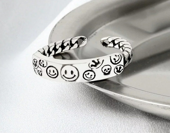 Sterling Silver Retro Smiling Happy Faces Open Ring