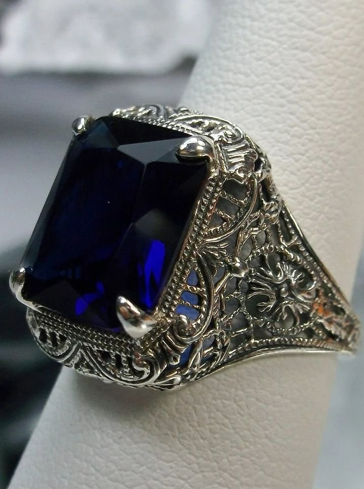 Vintage Sterling Silver Blue Sapphire Hollow Ring