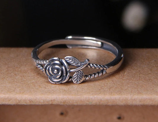 Vintage Silver Rose Flower Cocktail Ring