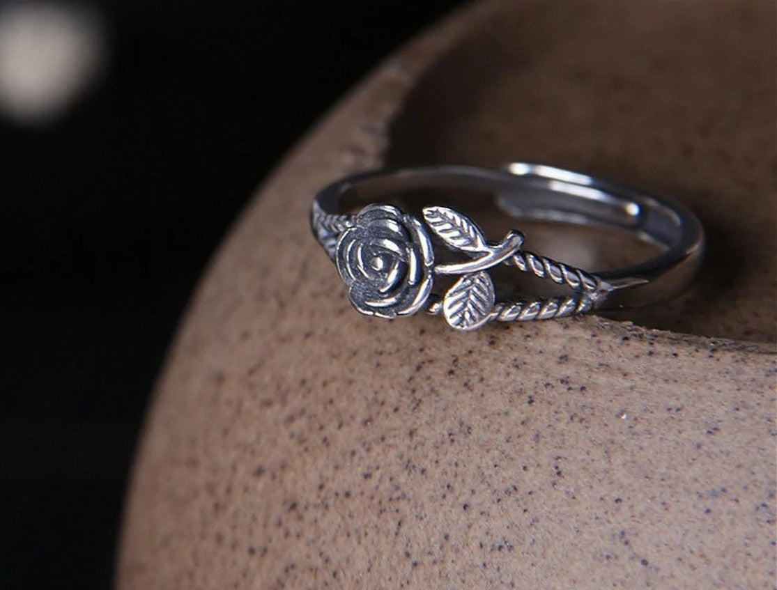Vintage Silver Rose Flower Cocktail Ring