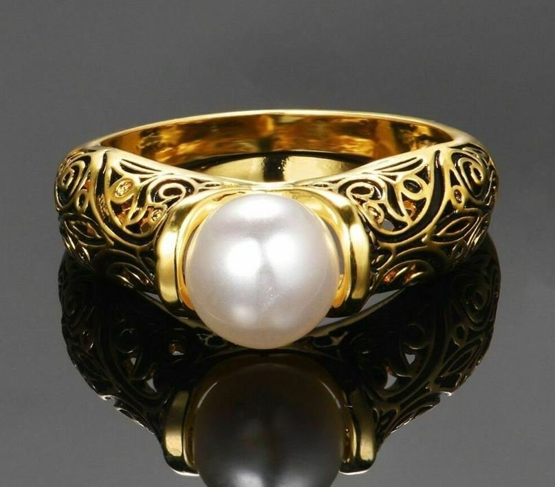 Vintage White Pearl Geometric Gold Black Gothic Ring