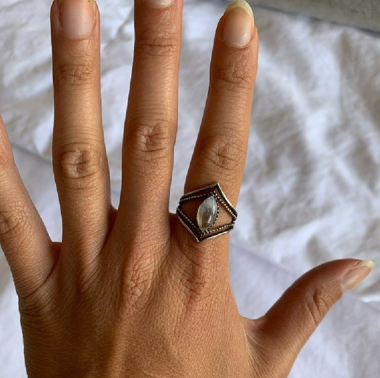 Retro Moonstone Horse Eye Water Drop Vintage Silver Ring