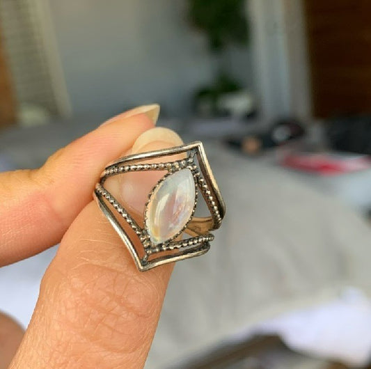 Retro Moonstone Horse Eye Water Drop Vintage Silver Ring