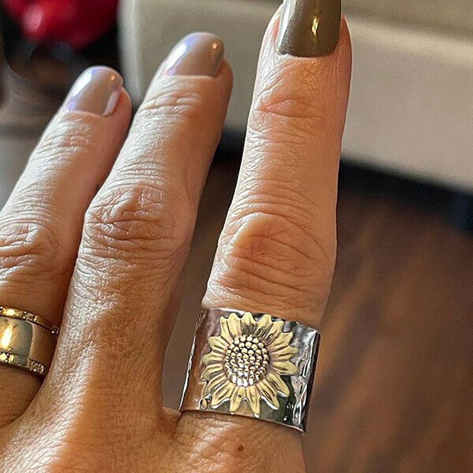 Vintage Carved Yellow Sunflower Silver Flower Ring