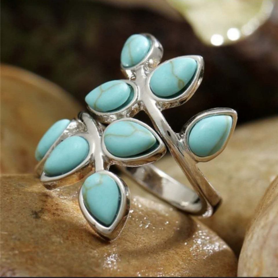 Vintage Blue Turquoise Leaves Open Antique Silver Ring