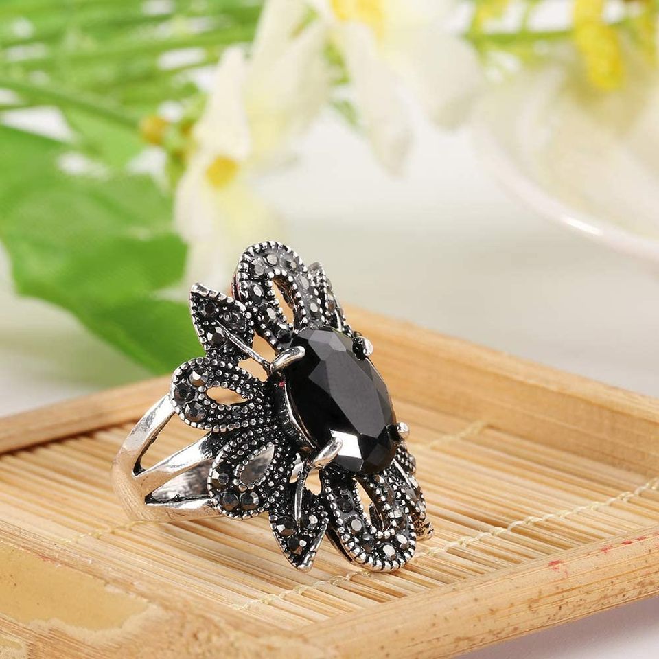 28mm Vintage Black Resin Hollow Out Flower Silver Ring