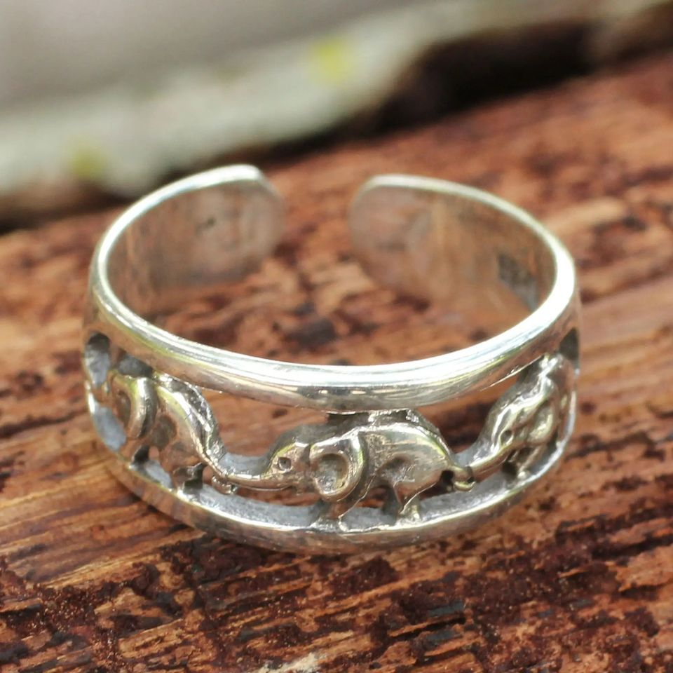 925 Sterling Silver Elephant Walk Hollow Adjustable Ring