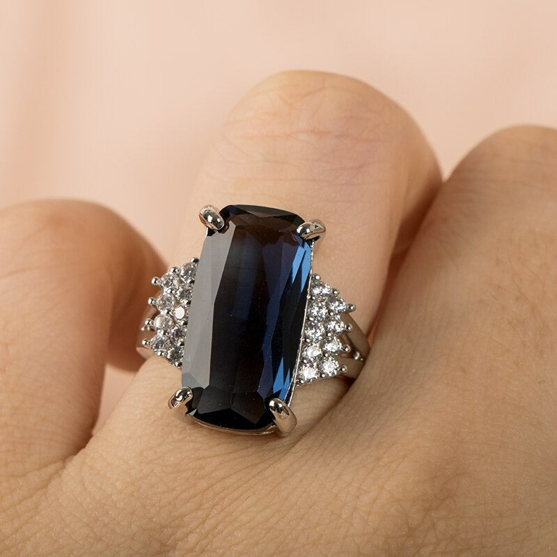 Huge Royal Aristocrat 2CT Blue Topaz Silver Art Filigree Ring