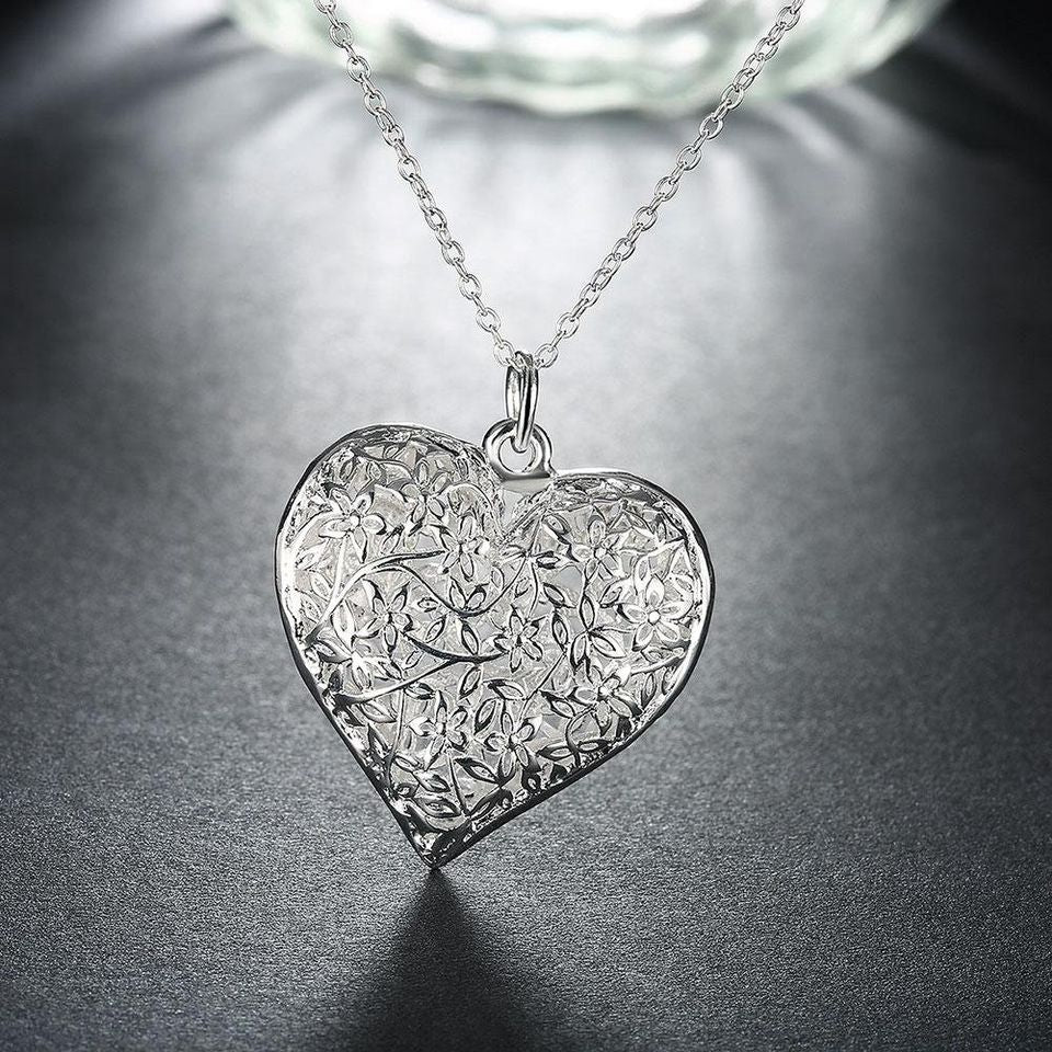 3.5cm Hollow Sterling Silver Floral Hollow Heart Pendant Necklace & Chain