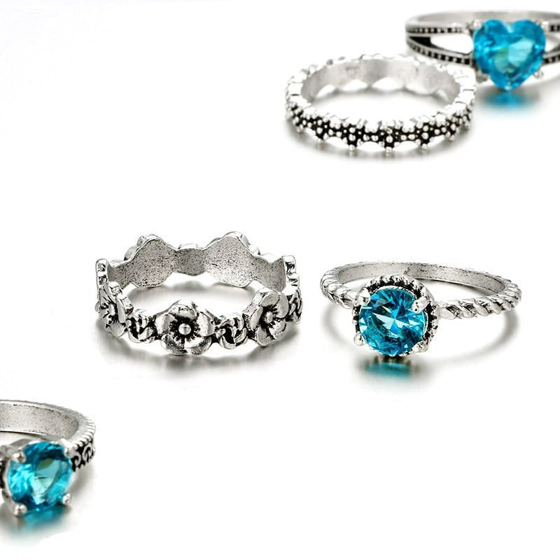 5pcs Vintage Flower Inlaid Blue Gemstone Heart Silver Ring Set