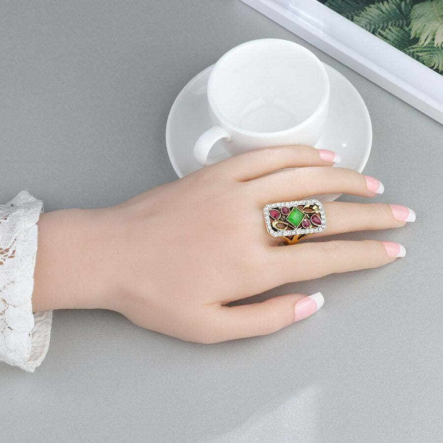 Big Vintage Green & Red Mosaic Antique Gold Ethnic Ring
