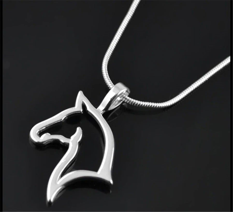 Hollow Horse Head Silver Necklace & 21" Chain