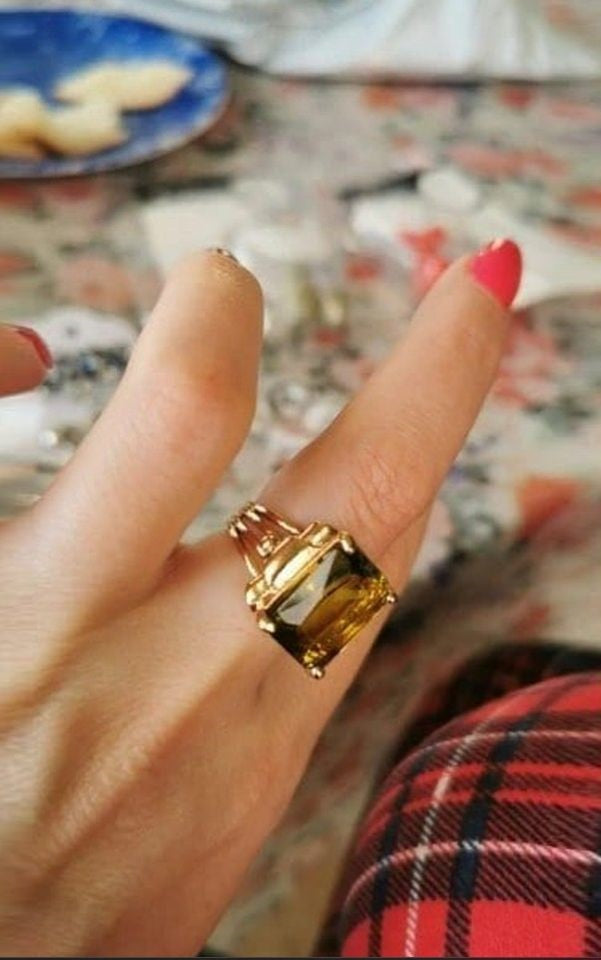 Vintage 15mm Princess Cut Yellow Coffee Rhinestone Retro Gold Ring