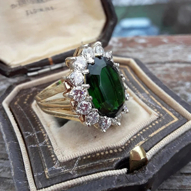 Big Oval Emerald Green & CZ Crystal Elegant Gold Ring