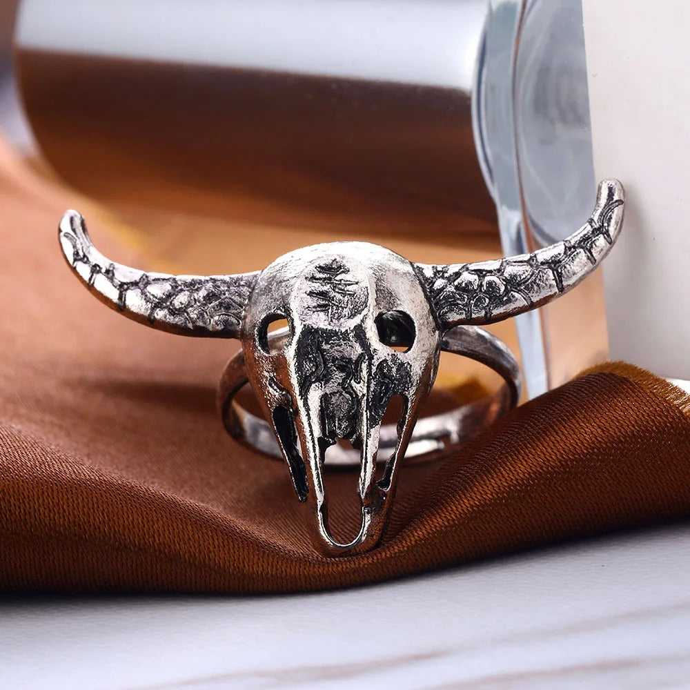 Vintage Silver Buffalo Cow Bull Head Skull Open Biker Ring