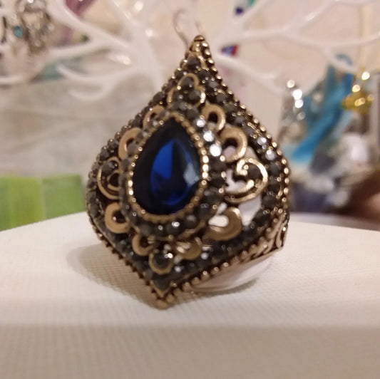 Vintage Indian Blue Crystal Antique Gold Bohemia Ring