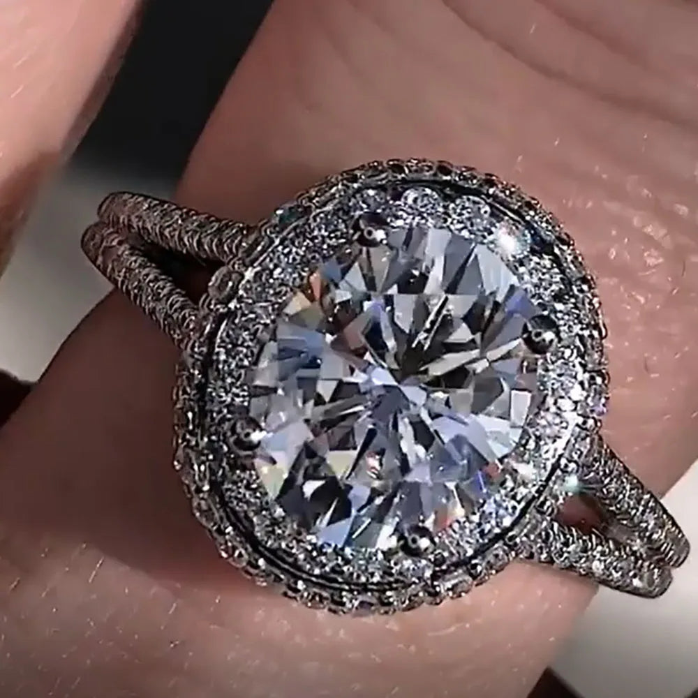 Stunning White Oval Halo Moissanite Silver Engagement Ring