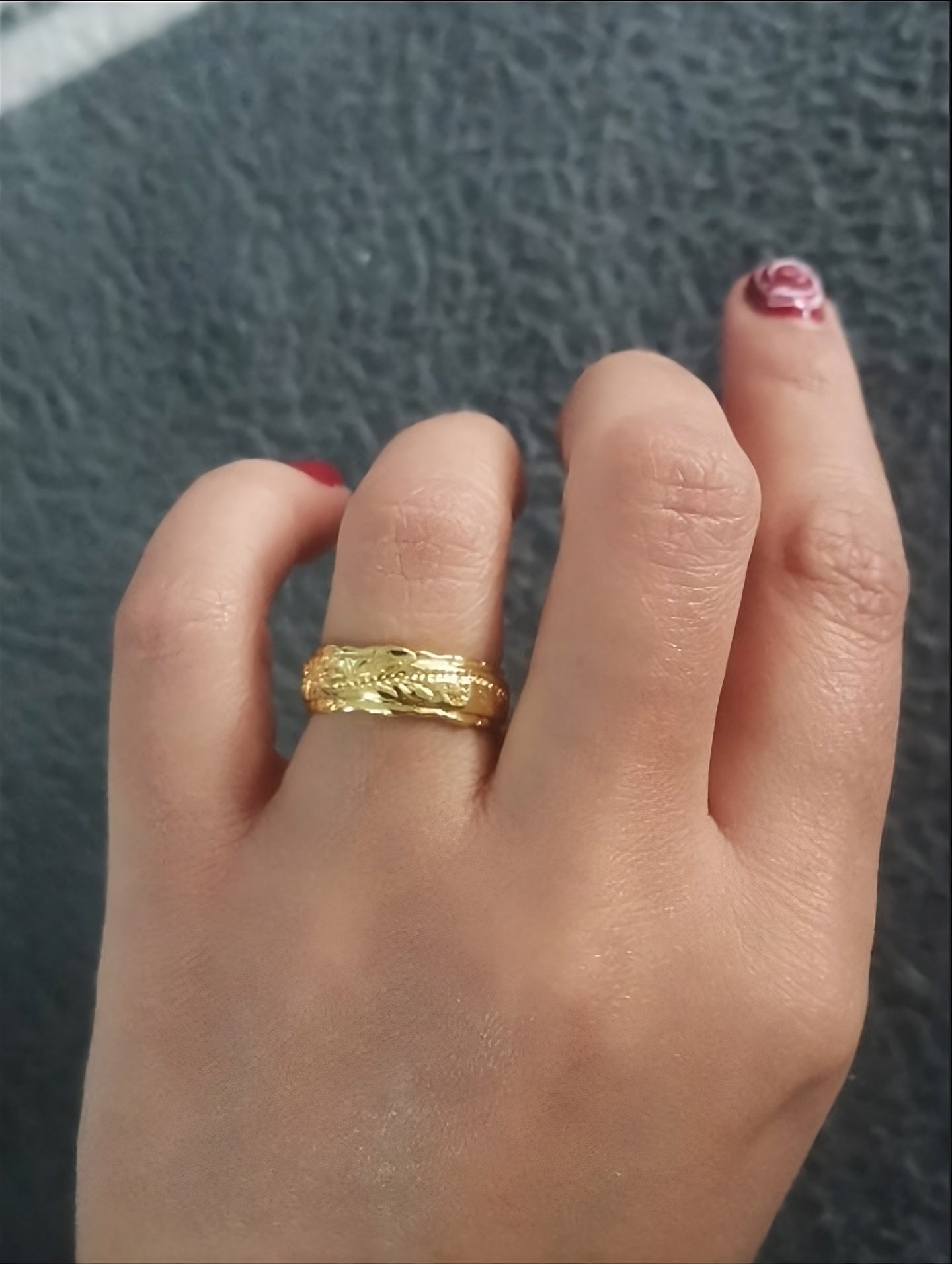 Classic Carved Rose Flower Engraved Gold Ring
