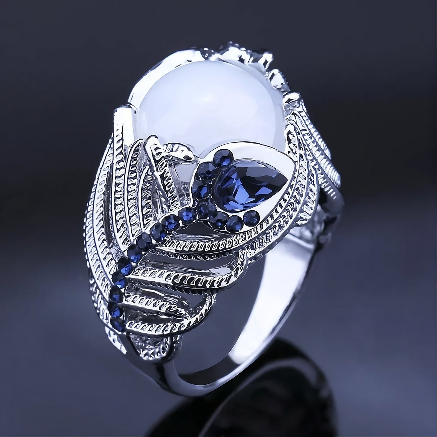 Vintage White Opal Cat Eye Hollow Silver Ring