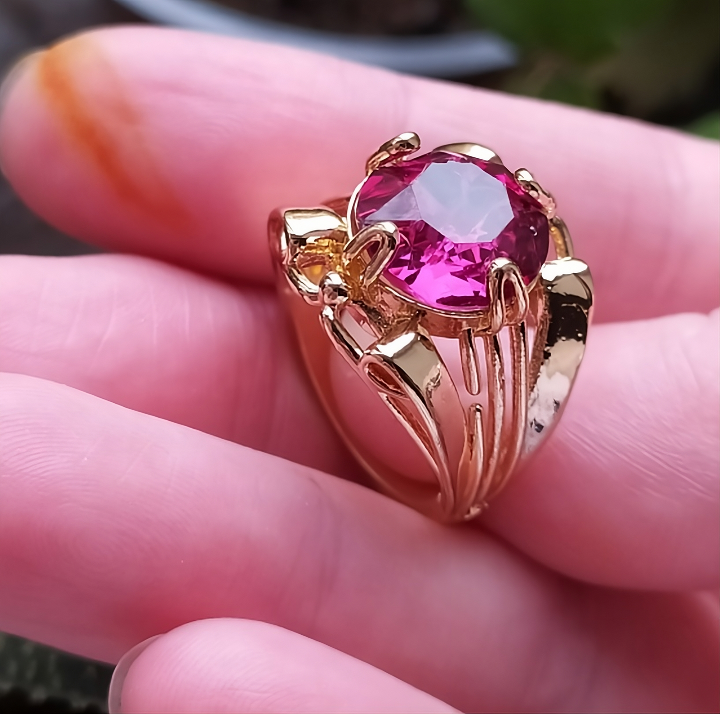 Crimson Throne Magenta Fire Gold Cocktail Ring