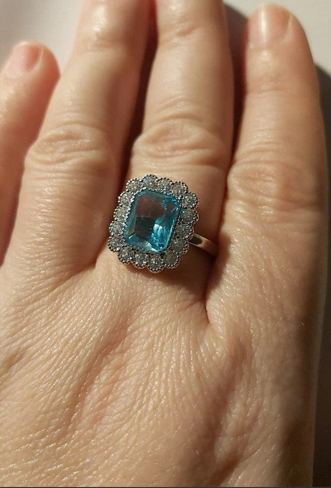 Elegant Inlaid Blue Aquamarine Rhinestone Silver Ring
