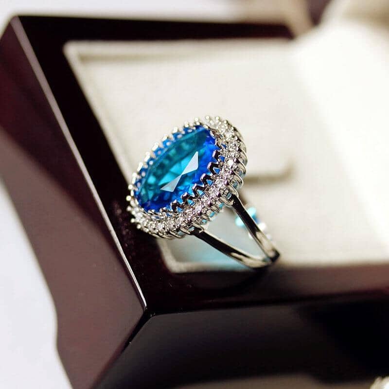 925 Sterling Silver 15mm Oval Sea Blue Topaz Ring