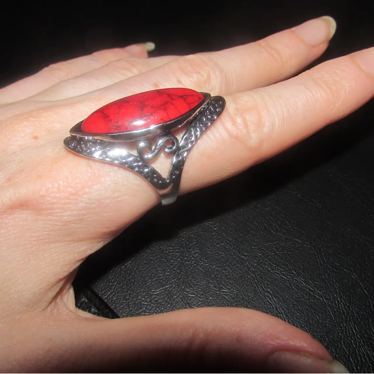 Natural Red 27mm Stone Hollow Antique Silver Ring