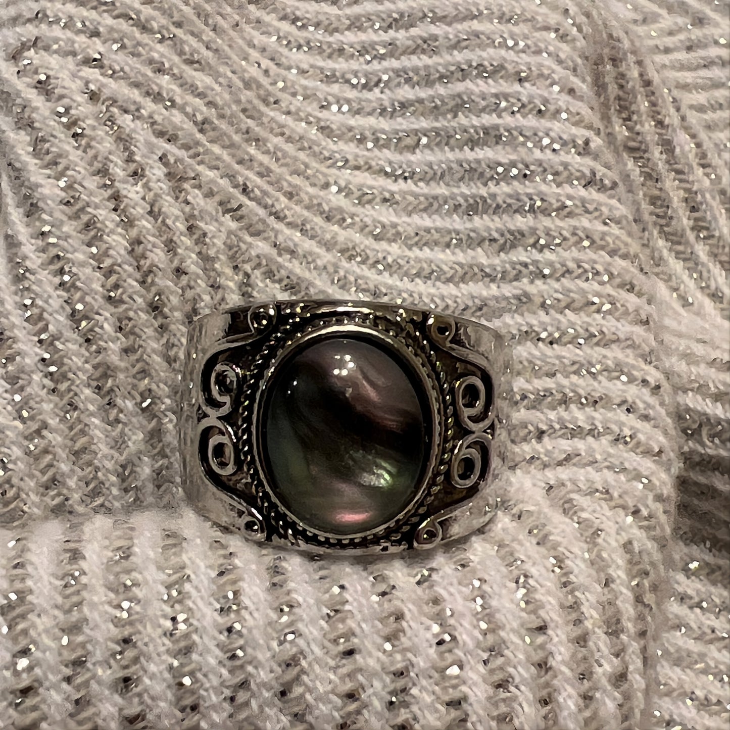 Vintage Iridescent Natural Labradorite Silver Ring