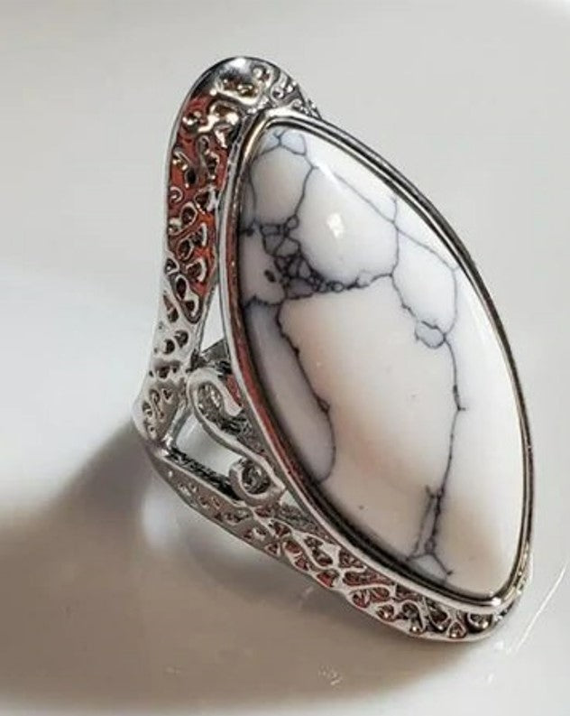 Natural White 27mm Stone Hollow Antique Silver Ring