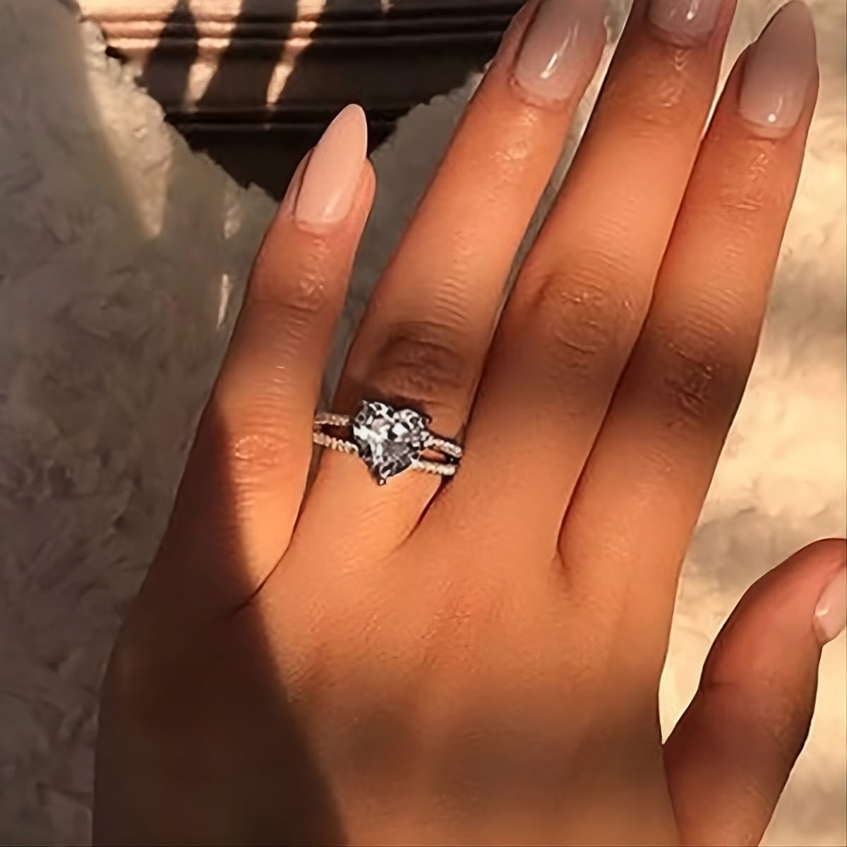 925 Sterling Silver Heart Shaped Crystal Elegant Ring