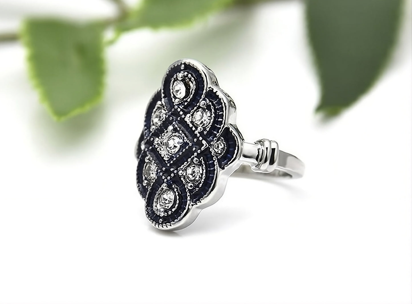 Vintage Retro Blue Rhinestone Silver Art Deco Ring