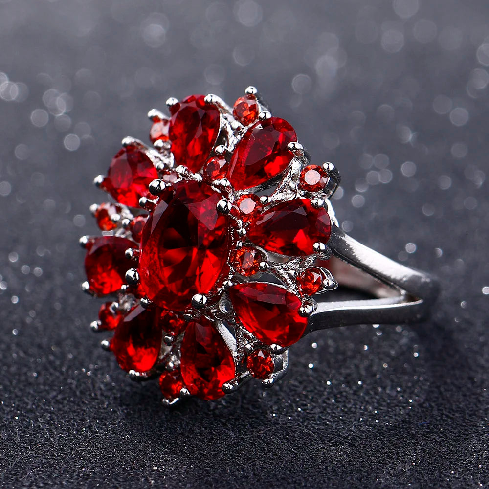 Vintage Dark Red Garnet Silver Faceted Flower Ring