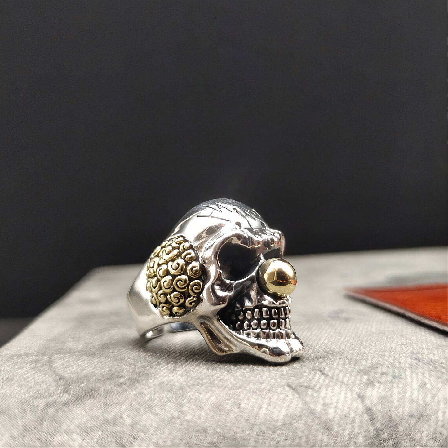 Laughing Clown Skull Head "HA HA HA" Retro Ring