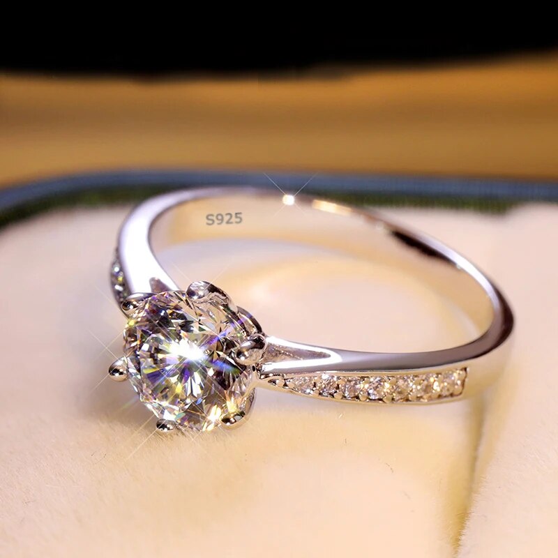 925 Sterling Silver Lovely Open Noble Engagement Promise Ring